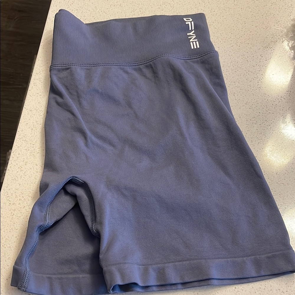 Dfyne impact shorts.